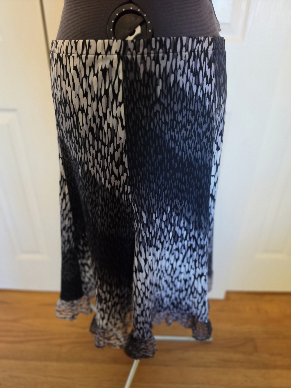 Vintage Black & White Printed Skirt